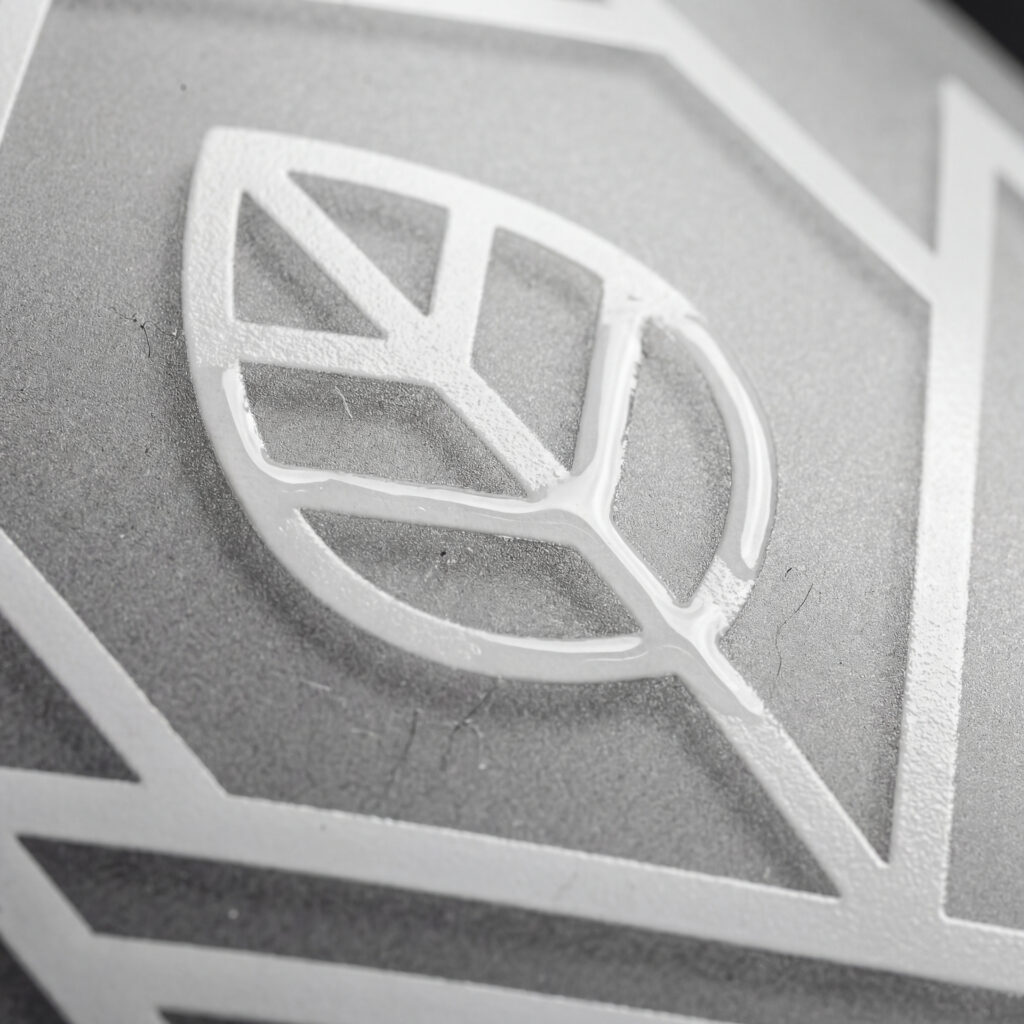 Peskirna folija za privatnost u kancelariji sa unikatnim dizajnom