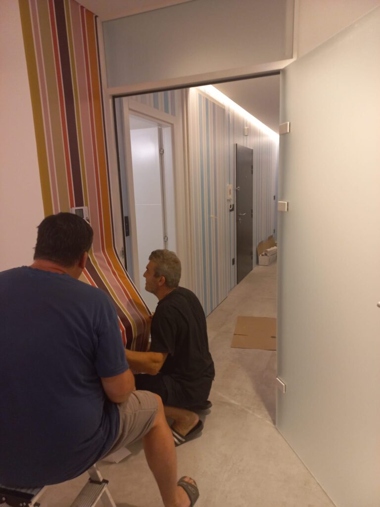 Dve zone, dva karaktera, jedan povezan enterijer 3 Dve zone, dva karaktera, jedan povezan enterijer