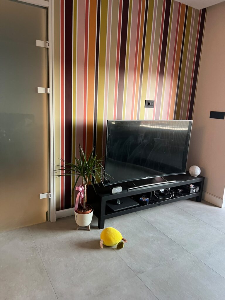 Dve zone, dva karaktera, jedan povezan enterijer 4 Dve zone, dva karaktera, jedan povezan enterijer